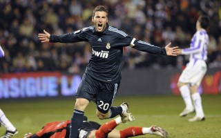 开拓者vs掘金147比140，开拓者vs掘金6月2